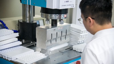 新動力超聲波焊機(jī)頻繁停機(jī)問題怎么維修排查